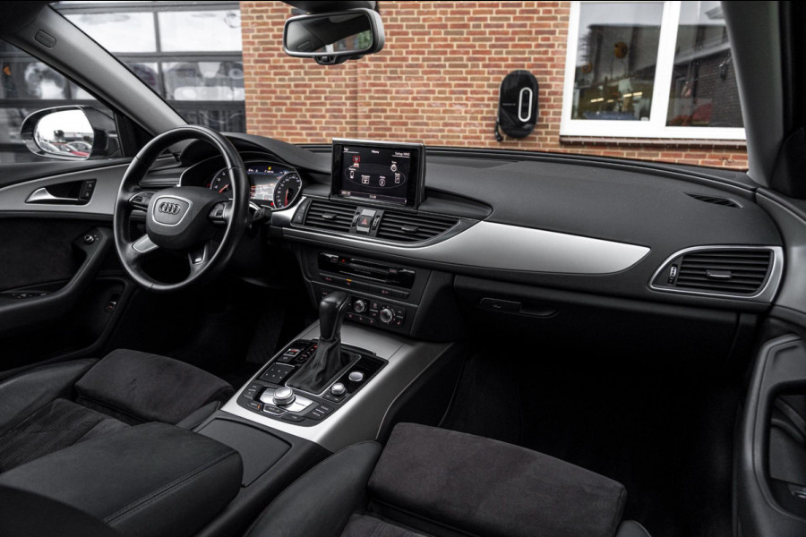 Audi A6 Avant 1.8 TFSI ultra 190 PK Adaptive Trekhaak Pano Half/Leer PDC 19'' S-Line