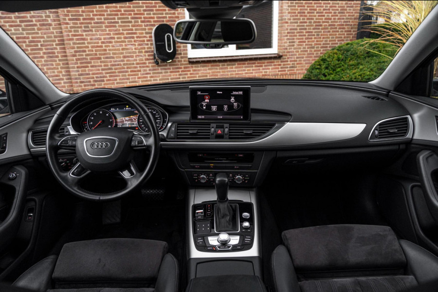 Audi A6 Avant 1.8 TFSI ultra 190 PK Adaptive Trekhaak Pano Half/Leer PDC 19'' S-Line