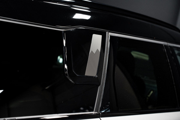 MINI Countryman 1.5 C Favoured M *Panorama / Head-up Display / Keyless Entry / Apple Carplay / LED-verlichting*