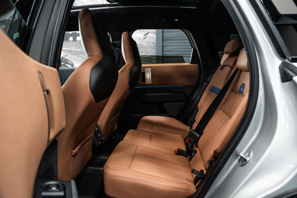 MINI Countryman 1.5 C Favoured M *Panorama / Head-up Display / Keyless Entry / Apple Carplay / LED-verlichting*