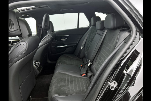 Mercedes-Benz C-Klasse Estate 180 Star Edition AMG Panoramadak elct. | 5 spaaks licht metalen velgen | Naviagtie | parking support met camera achter\| Inclusief 24 maanden Mercedes-Benz Certified garantie voor Europa.