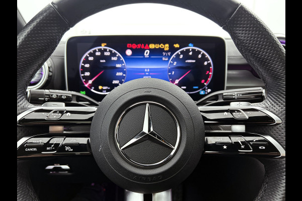 Mercedes-Benz C-Klasse Estate 180 Star Edition AMG Panoramadak elct. | 5 spaaks licht metalen velgen | Naviagtie | parking support met camera achter\| Inclusief 24 maanden Mercedes-Benz Certified garantie voor Europa.