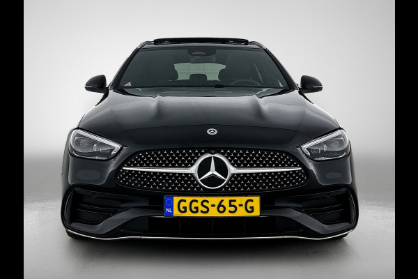 Mercedes-Benz C-Klasse Estate 180 Star Edition AMG Panoramadak elct. | 5 spaaks licht metalen velgen | Naviagtie | parking support met camera achter\| Inclusief 24 maanden Mercedes-Benz Certified garantie voor Europa.