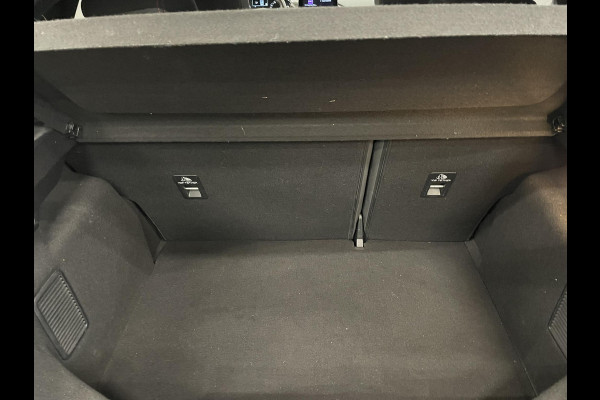 Ford Fiesta 1.0 EcoBoost ST-Line Airco ECC Navi Carplay PDC Acter Full LED 17"ST Velgen Cruise Control NL Auto NAP Certificaat Volledig onderhouden