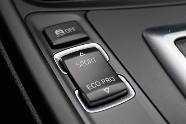 BMW 4 Serie Gran Coupé 418i Executive Edition Climate, Camera, Cruise, Navigatie, Trekhaak, Standkachel, DAB, LED, 18''