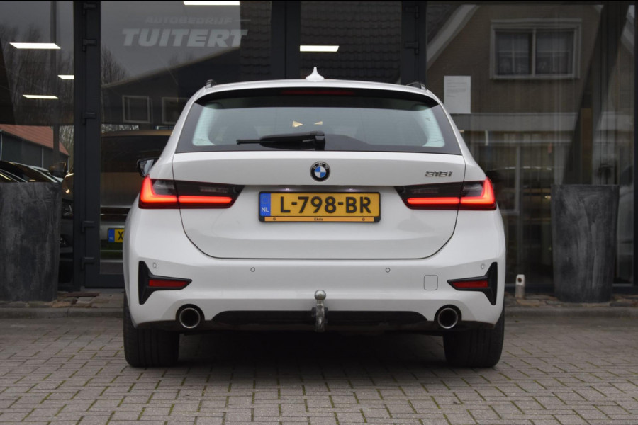BMW 3 Serie Touring 318i High Executive Sport Line | TREKHAAK | APPLE CARPLAY | NAP | DEALER ONDERHOUDEN | ANDROID AUTO