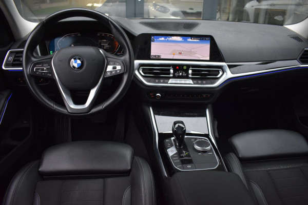 BMW 3 Serie Touring 318i High Executive Sport Line | TREKHAAK | APPLE CARPLAY | NAP | DEALER ONDERHOUDEN | ANDROID AUTO