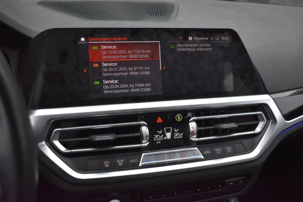 BMW 3 Serie Touring 318i High Executive Sport Line | TREKHAAK | APPLE CARPLAY | NAP | DEALER ONDERHOUDEN | ANDROID AUTO