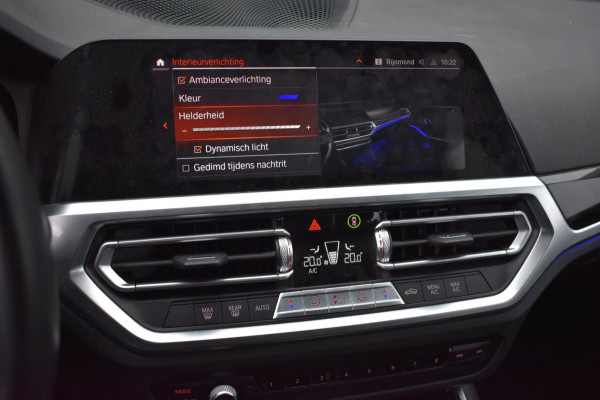 BMW 3 Serie Touring 318i High Executive Sport Line | TREKHAAK | APPLE CARPLAY | NAP | DEALER ONDERHOUDEN | ANDROID AUTO