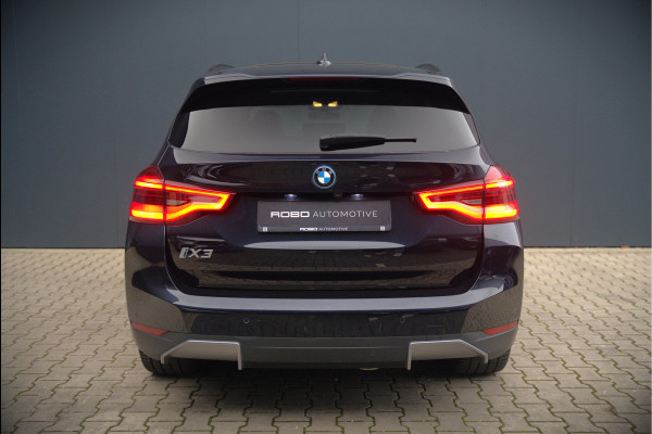 BMW iX3 High Executive 80 kWh | Panoramadak | Keyless | Stoelverwarming | Harman Kardon | Memory Seat | Head-Up Display | 360 Camera | Ambiance Verlichting | Trekhaak | Adaptive LED | Elektrische Stoelen | Apple Carplay |