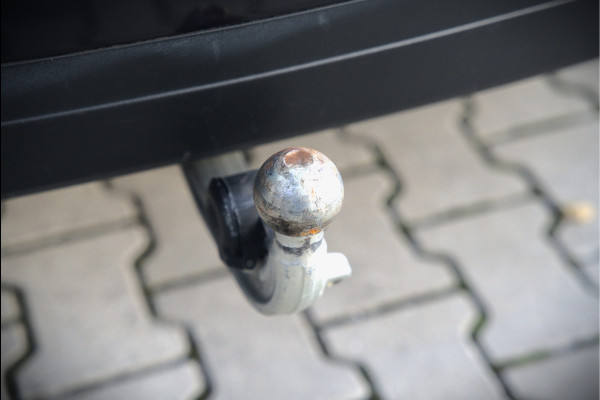 BMW iX3 High Executive 80 kWh | Panoramadak | Keyless | Stoelverwarming | Harman Kardon | Memory Seat | Head-Up Display | 360 Camera | Ambiance Verlichting | Trekhaak | Adaptive LED | Elektrische Stoelen | Apple Carplay |