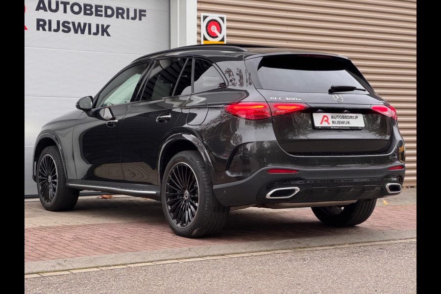 Mercedes-Benz GLC 300e 4MATIC AMG Line Pano/360/Memory