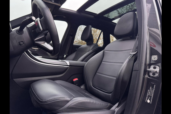 Mercedes-Benz GLC 300e 4MATIC AMG Line Pano/360/Memory