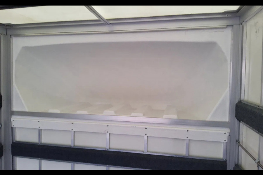 Renault Master 165.35 MET GESLOTEN LAADBAK & ACHTERDEUREN - EURO 6 - V-38-NBT