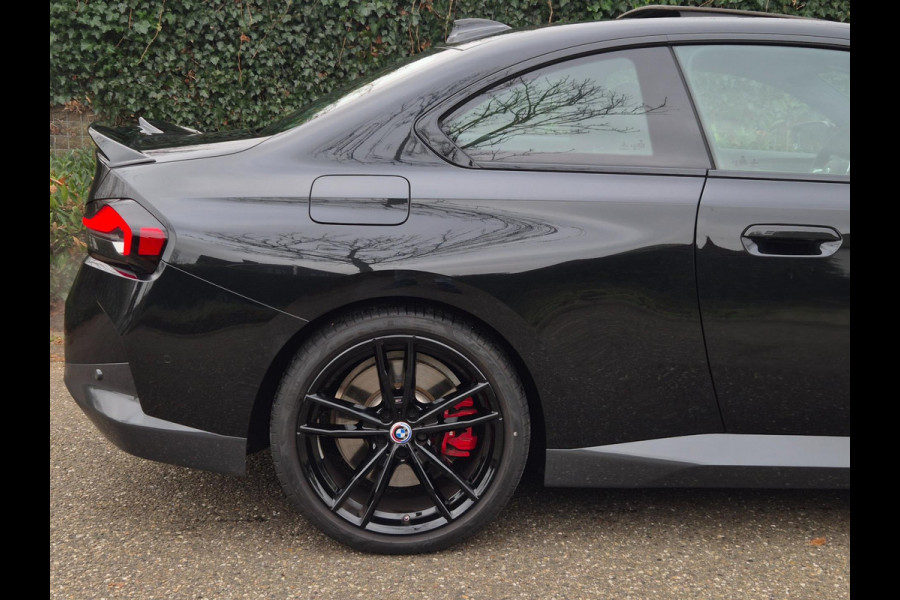 BMW 2 Serie M Sport Coupé 50-jahre Edition Fabrieksgarantie Schuifdak NAP NL CarPlay Camera 100% Dealeronderhouden RIJKLAAR