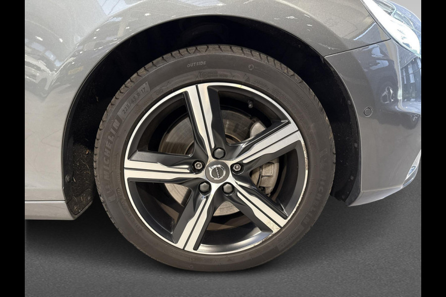 Volvo V40 1.5 T3 Edition | panoramadak