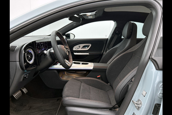 Mercedes-Benz CLA-Klasse 250+ Launch Edition 85 kWh | Smartphone integratie | Antidiefstal pakket URBAN GUARD | Warmtepomp | Adaptieve Cruisecontrol | Memorypakket | 19 inch AMG velgen | Sierdelen aluminium |