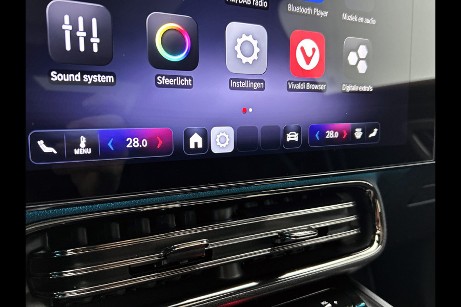 Mercedes-Benz CLA-Klasse 250+ Launch Edition 85 kWh | Smartphone integratie | Antidiefstal pakket URBAN GUARD | Warmtepomp | Adaptieve Cruisecontrol | Memorypakket | 19 inch AMG velgen | Sierdelen aluminium |