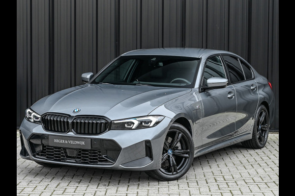BMW 3-serie 330e | M-SPORT | SPORT SEATS | AMBIANCE INTERIEUR | ACTIVE CRUISE | DAB+ | HIFI SOUND | SHADOW-LINE | TREKHAAK | STUURVERWARMING