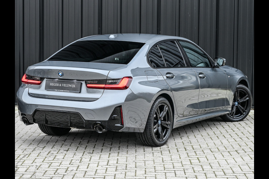 BMW 3-serie 330e | M-SPORT | SPORT SEATS | AMBIANCE INTERIEUR | ACTIVE CRUISE | DAB+ | HIFI SOUND | SHADOW-LINE | TREKHAAK | STUURVERWARMING