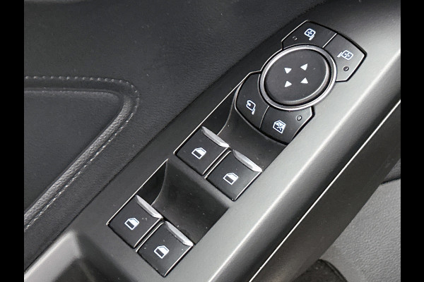 Ford FOCUS Wagon 1.0 EcoBoost Hybrid ST Line Business (NAVIGATIE, CAMERA. CARPLAY, PDC, 1e EIGENAAR, GOED ONDERHOUDEN)