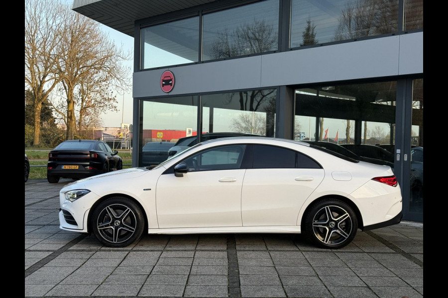 Mercedes-Benz CLA-Klasse 250e Aut. Business Sol. AMG | Navi | Camera | Sfeer Verlichting |