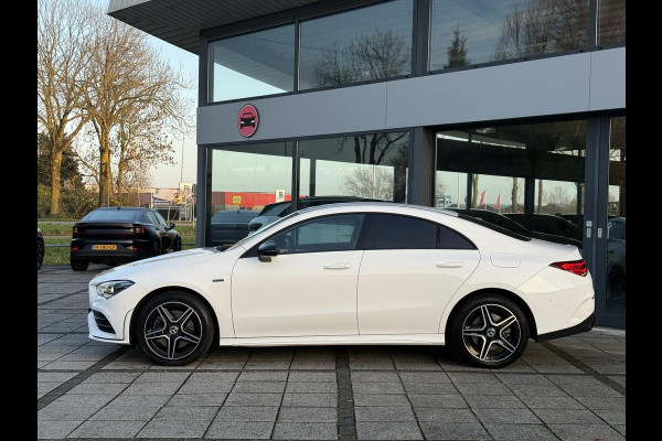 Mercedes-Benz CLA-Klasse 250e Aut. Business Sol. AMG | Navi | Camera | Sfeer Verlichting |