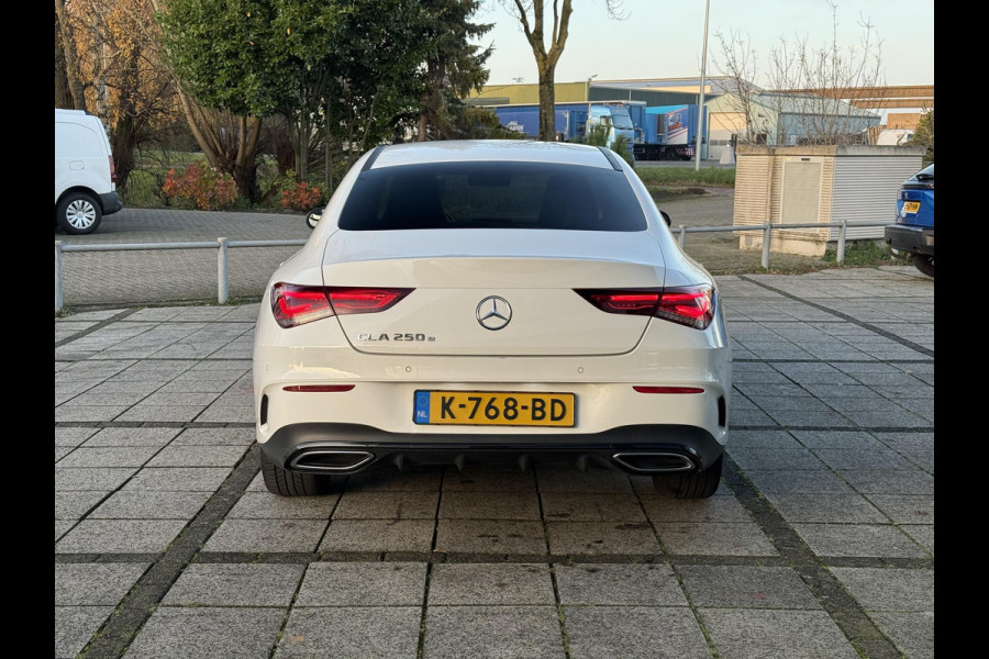 Mercedes-Benz CLA-Klasse 250e Aut. Business Sol. AMG | Navi | Camera | Sfeer Verlichting |