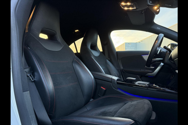Mercedes-Benz CLA-Klasse 250e Aut. Business Sol. AMG | Navi | Camera | Sfeer Verlichting |