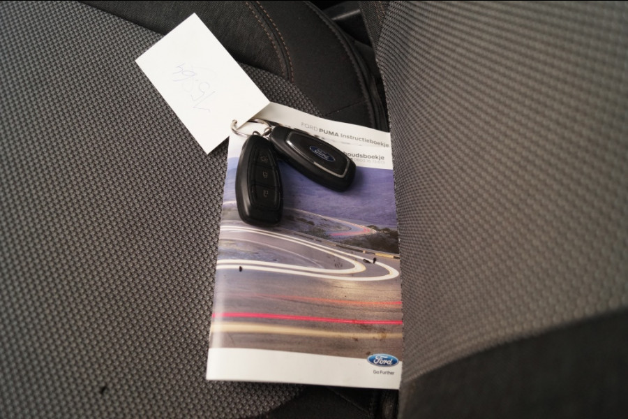 Ford Puma 1.0 EcoBoost Hybrid Titanium X First Edition