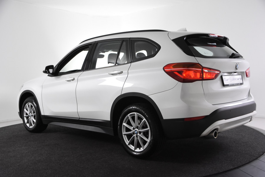 BMW X1 sDrive18i *1ste Eigenaar*Leer*Navigatie*Stoelverwarming*