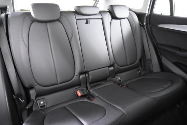 BMW X1 sDrive18i *1ste Eigenaar*Leer*Navigatie*Stoelverwarming*