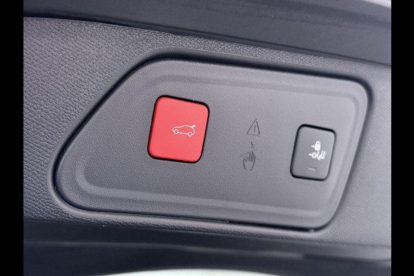 Peugeot 3008 1.6 HYbrid4 300 GT | COMPLETE AUTO| PANO| ELEK. ACHTERKLEP| TREKHAAK| ELEK. STOEL + MASSAGE| FOCAL AUDIO| CAMERA ACHTER + VOOR| STOELVERWARMING| ADAP. CRUISE