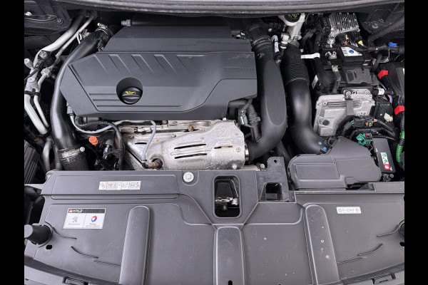 Peugeot 3008 1.6 HYbrid4 300 GT | COMPLETE AUTO| PANO| ELEK. ACHTERKLEP| TREKHAAK| ELEK. STOEL + MASSAGE| FOCAL AUDIO| CAMERA ACHTER + VOOR| STOELVERWARMING| ADAP. CRUISE
