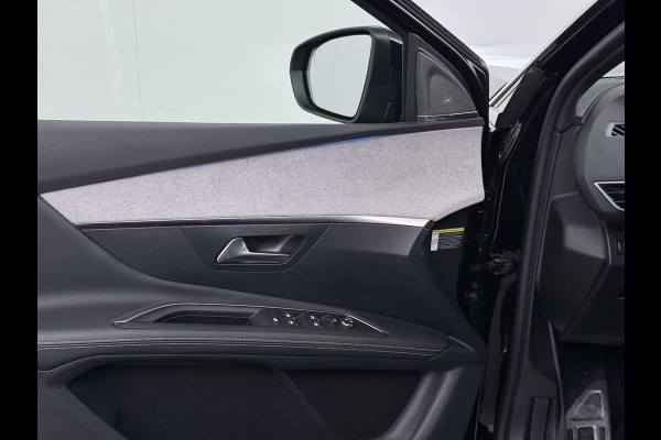 Peugeot 3008 1.6 HYbrid4 300 GT | COMPLETE AUTO| PANO| ELEK. ACHTERKLEP| TREKHAAK| ELEK. STOEL + MASSAGE| FOCAL AUDIO| CAMERA ACHTER + VOOR| STOELVERWARMING| ADAP. CRUISE
