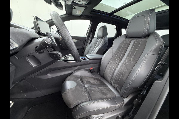 Peugeot 3008 1.6 HYbrid4 300 GT | COMPLETE AUTO| PANO| ELEK. ACHTERKLEP| TREKHAAK| ELEK. STOEL + MASSAGE| FOCAL AUDIO| CAMERA ACHTER + VOOR| STOELVERWARMING| ADAP. CRUISE