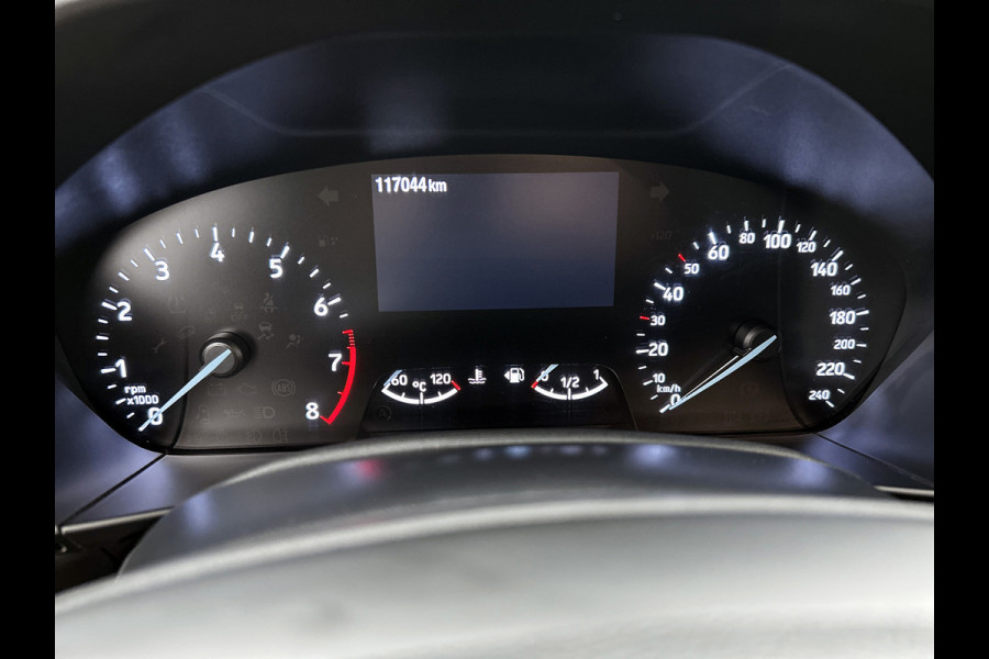 Ford FOCUS Wagon 1.0 EcoBoost ST Line Business (STUUR-/STOELVERWARMING, TREKHAAK, CARPLAY, PDC, CLIMA, NAVI, GOED ONDERHOUDEN)