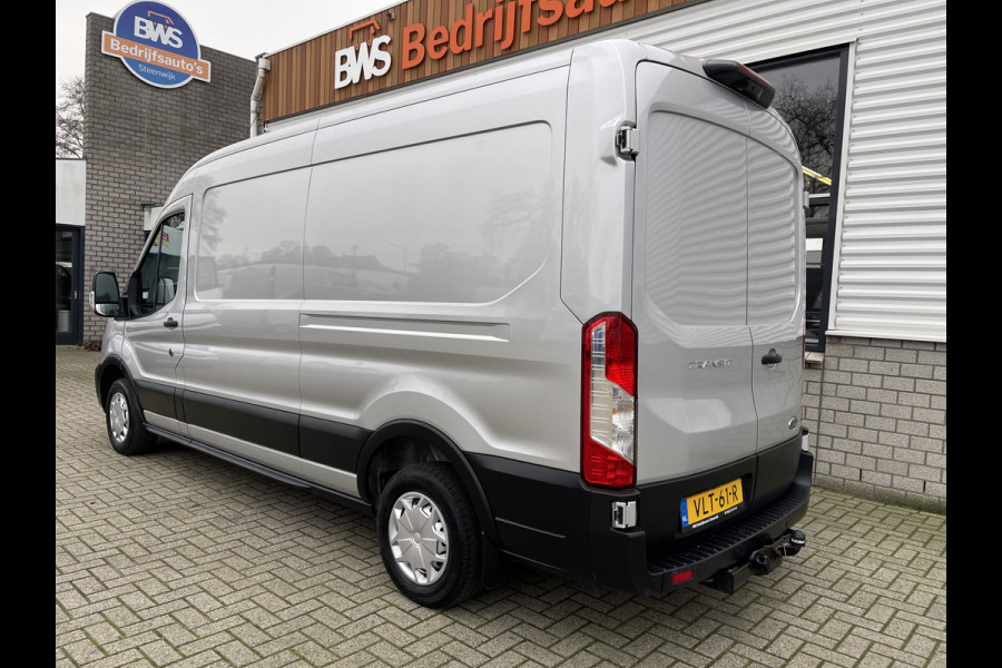 Ford Transit 310 2.0 TDCI 130pk / L3H2 Trend / volledig ingerichte Sortimo laadruimte met omvormer / vaste prijs rijklaar € 19.950 ex btw / lease vanaf € 336 / trekhaak / camera / airco / cruise / navi