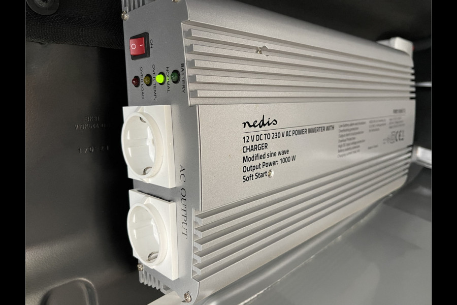 Ford Transit 310 2.0 TDCI 130pk / L3H2 Trend / volledig ingerichte Sortimo laadruimte met omvormer / vaste prijs rijklaar € 19.950 ex btw / lease vanaf € 336 / trekhaak / camera / airco / cruise / navi