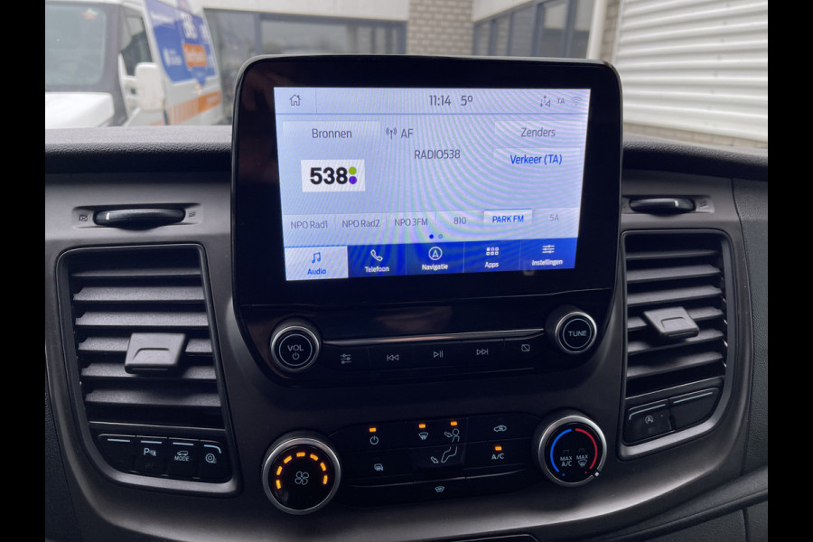 Ford Transit 310 2.0 TDCI 130pk / L3H2 Trend / volledig ingerichte Sortimo laadruimte met omvormer / vaste prijs rijklaar € 19.950 ex btw / lease vanaf € 336 / trekhaak / camera / airco / cruise / navi