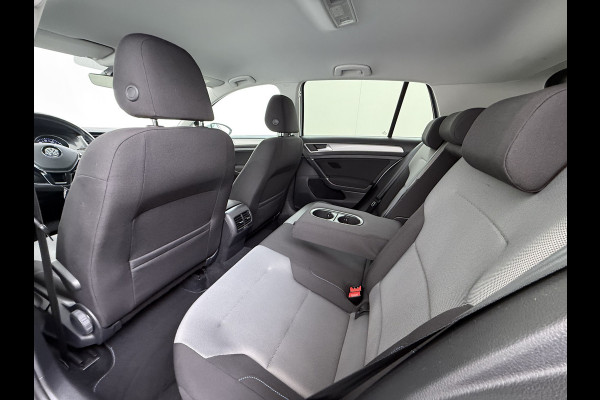 Volkswagen e-Golf Automaat Navi Ecc Climatronic Stoelverwarming Cruise Control Pdc Lmv Led Privacy Glas Regen-Lichtsensor Bluetooth Isofix SOH 85%
