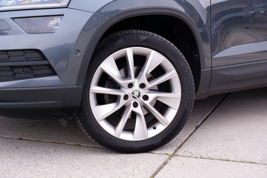 Škoda Karoq 1.5 TSI ACT Style | LED | Elek. Trekhaak | Navi | Carplay | Camera | Virtual Cockpit