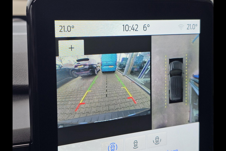 Ford Explorer 3.0 V6 EcoBoost PHEV ST-Line 457pk | Full LED | Adaptieve Cruise | Panorama Dak | Trekhaak afneembaar | 2.500kg Trekgewicht | Verlengde fabrieks garantie tot 06-2028