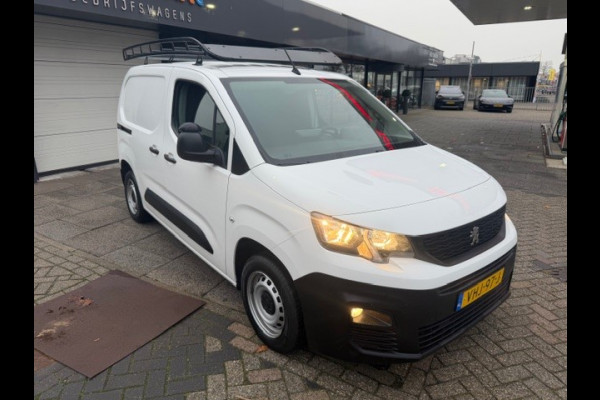Peugeot Partner 1.5 BlueHDI Premium AIRCO I APPLE CAR PLAY I IMPERIAAL I LAGE KM'S I COMPLETE ONDERHOUDSHISTORIE I 1e EIGENAAR