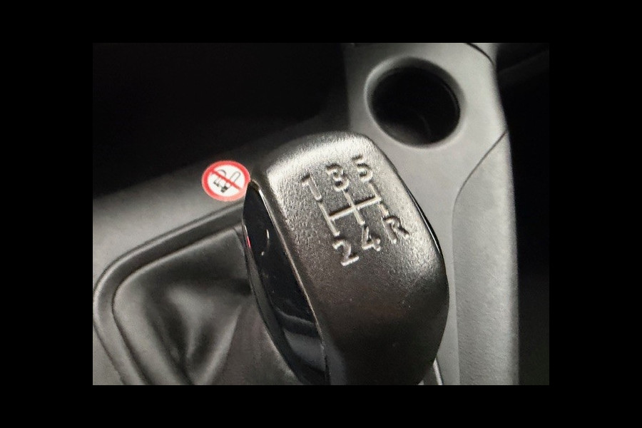 Peugeot Partner 1.5 BlueHDI Premium AIRCO I APPLE CAR PLAY I IMPERIAAL I LAGE KM'S I COMPLETE ONDERHOUDSHISTORIE I 1e EIGENAAR