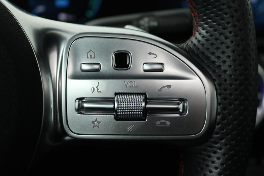 Mercedes-Benz CLA-Klasse 250 e Business Solution AMG Limited (PANORAMADAK, SFEERVERLICHTING, STOELVERWARMING, ELEKTR STOELEN)