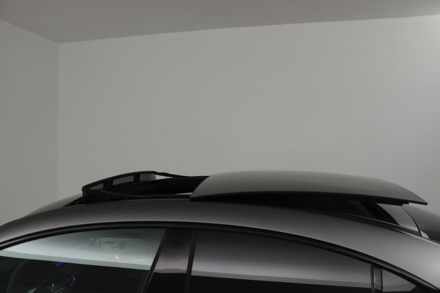 Mercedes-Benz CLA-Klasse 250 e Business Solution AMG Limited (PANORAMADAK, SFEERVERLICHTING, STOELVERWARMING, ELEKTR STOELEN)