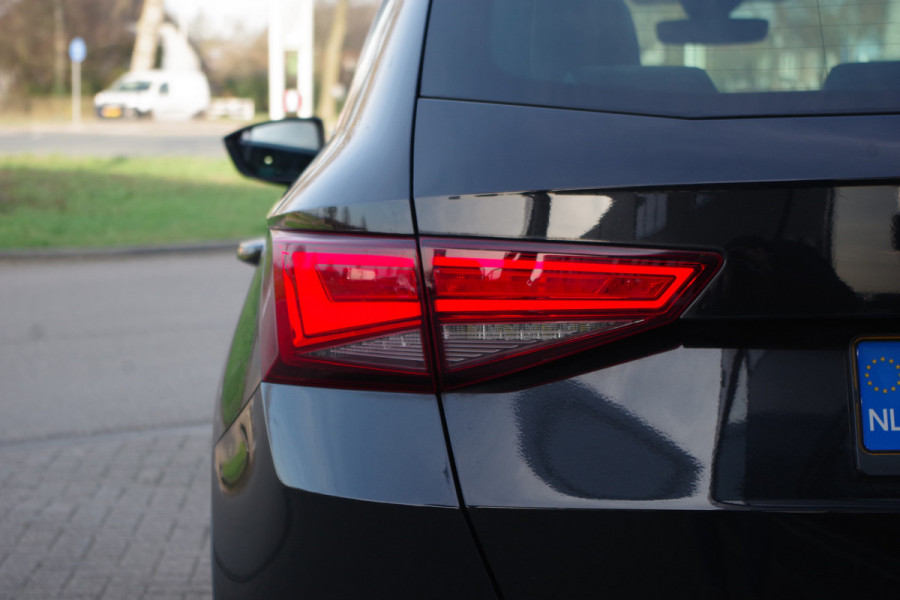 Seat Ateca 1.5 TSI 150 Pk Automaat Xperience Business Intense, Leder, Panoramadak, LED, Adap. Cruise Control, Camera