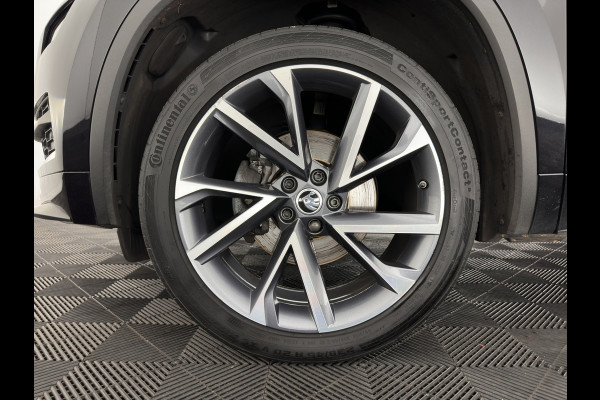 Škoda Kodiaq 1.5 TSI Sportline Business (INCL-BTW) Aut. *PANO | LEATHER-MICROFIBRE | FULL-LED | MEMORY-PACK | SPORTSEATS | SHIFT-PADDLES | ADAPTIVE-CRUISE | DIGI-COCKPIT | NAVI-FULLMAP | CANTON-AUDIO | DAB | AMBIENT-LIGHT | KEYLESS