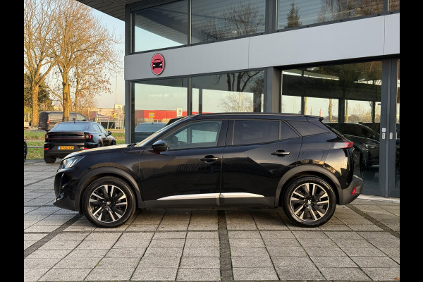 Peugeot e-2008 EV GT 50 kWh | Panorama | Trekhaak | Navi | Camera |